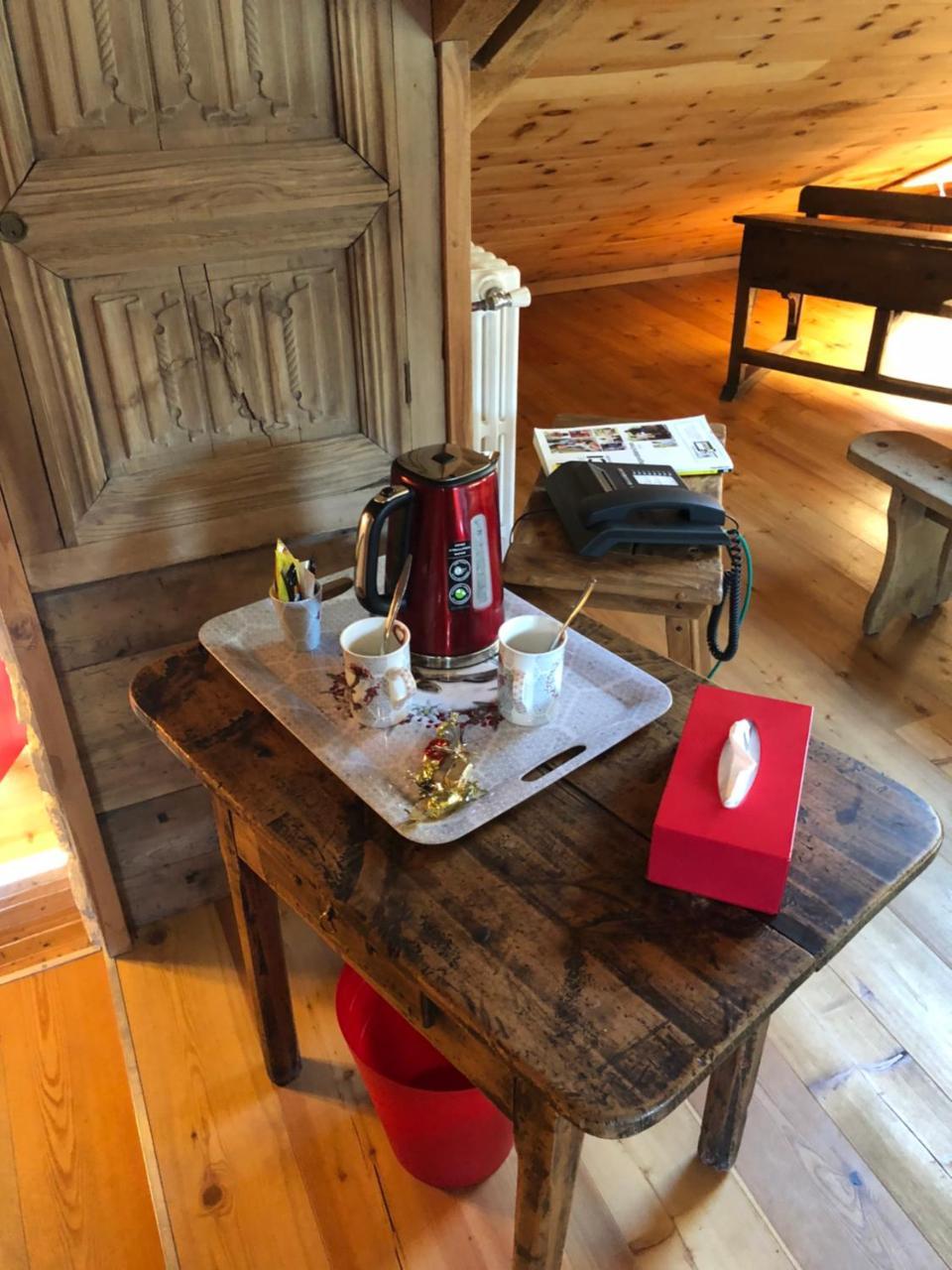 小巷酒店及餐厅 布里昂松 外观 照片